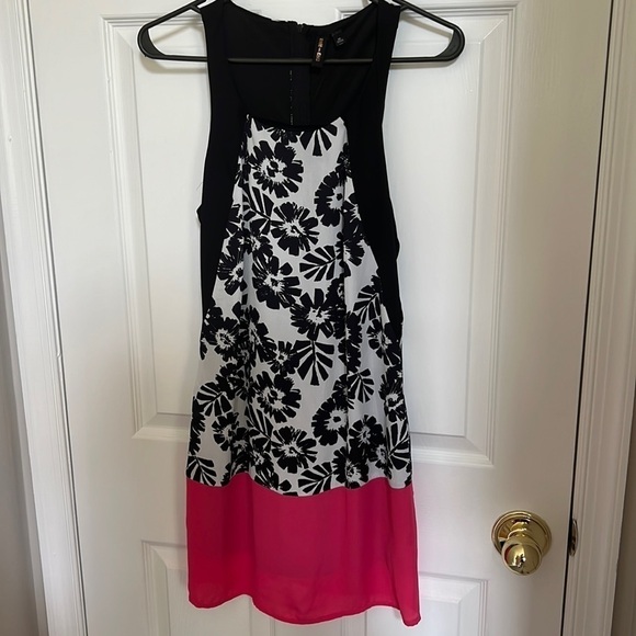 Big Strike Usa Dresses & Skirts - Big Strike Usa Dresses Big Strike Usa Floral Dress